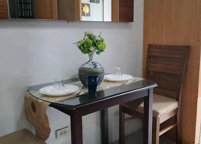 503-1queen Bed 1-pull Out 1-sofa Bed 1- Extra Matressedsa View Apartamento
